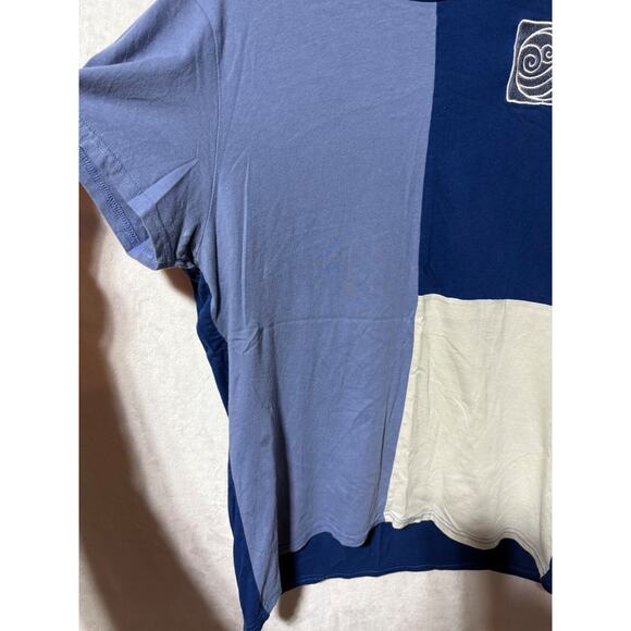 Lot of 2 Avatar The Last Airbender Fire Nation & Water Tribe Shirts Size L - Picture 11 of 14